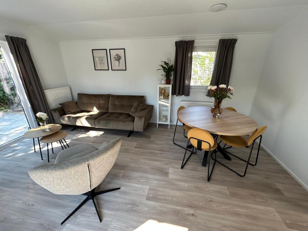 Breezy Beach Chalet Петен Екстериор снимка
