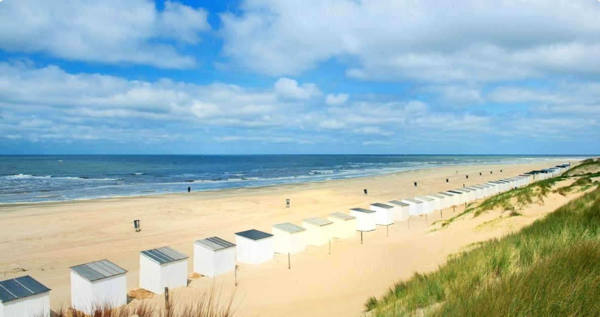 Breezy Beach Chalet Петен Екстериор снимка